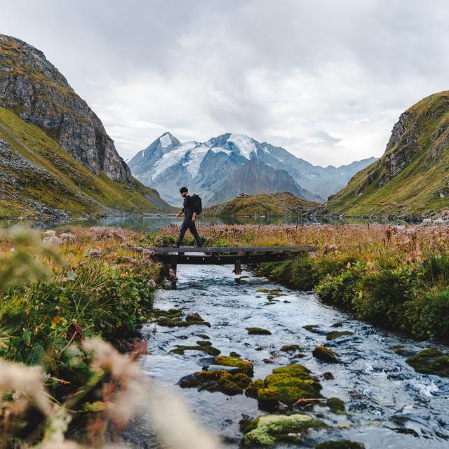 Randonnée pédestre dans la région de Verbier