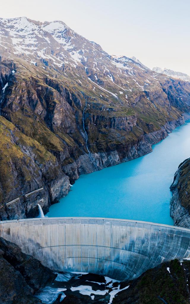 Vue aérienne du Barrage de Mauvoisin