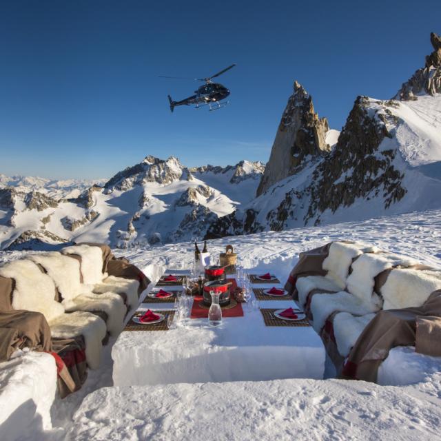 Heli picnic experience in Winter